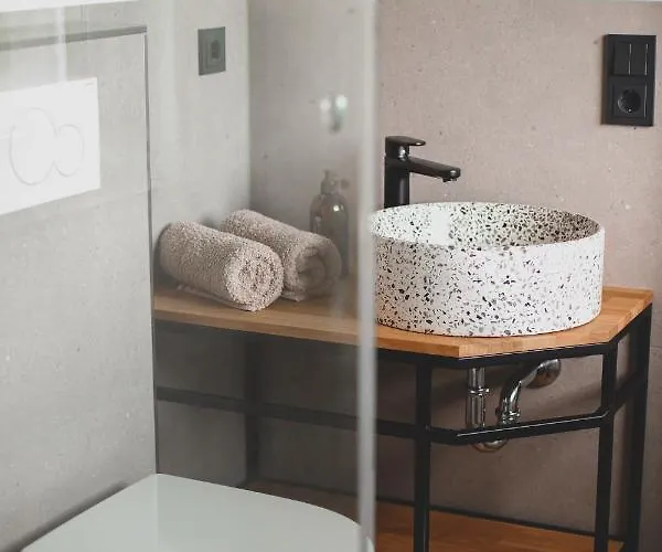 Tatil Evi Wiesenglueck Tiny House Heiligenstadt